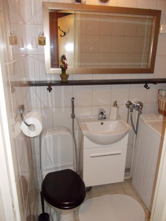 Warkhaus Apartments Varkaus Quarto foto